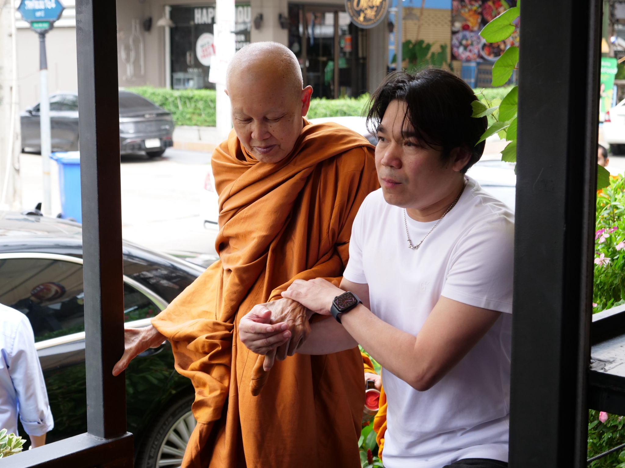 ประมวลภาพงานบุญ ณ บริษัท ชลธี อินโนเวชั่น จำกัด